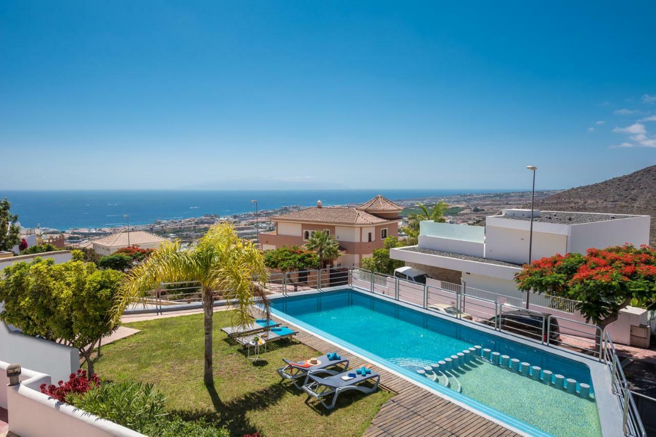 2 Charming Villa Private Pool And Sea View Costa Adeje  Extérieur photo