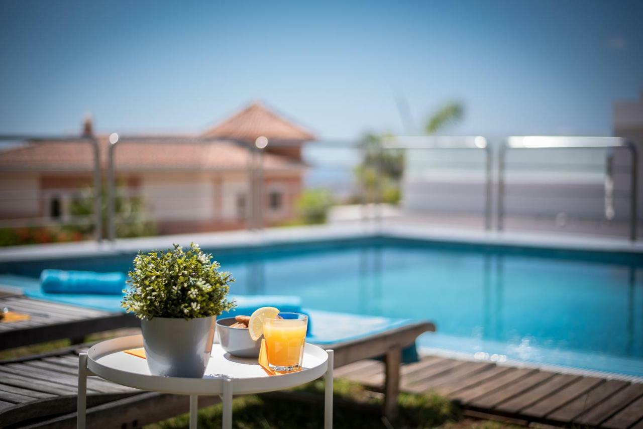 2 Charming Villa Private Pool And Sea View Costa Adeje  Extérieur photo